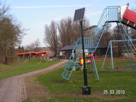 Ledlamp bij de glijbaan